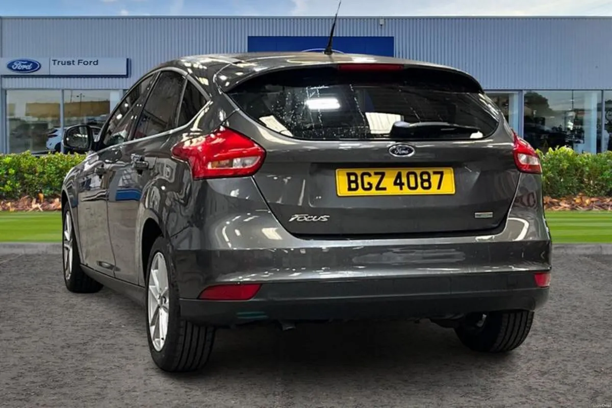 Other Other 1.0 EcoBoost Zetec 5dr - Image 2
