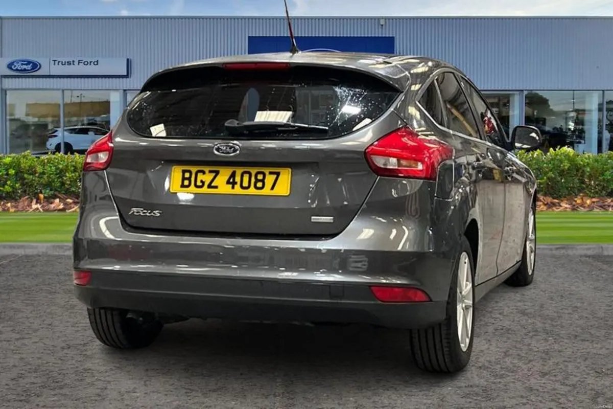 Other Other 1.0 EcoBoost Zetec 5dr - Image 4
