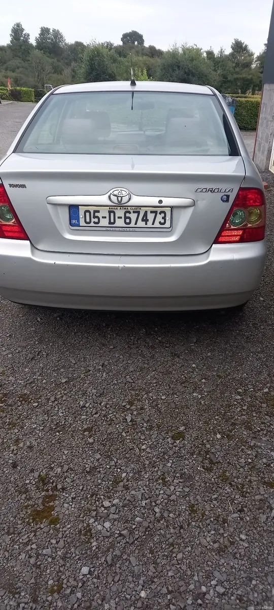 Toyota Corolla 2005 - Image 2