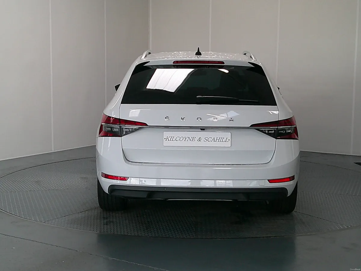Skoda Superb 2022 - Image 6