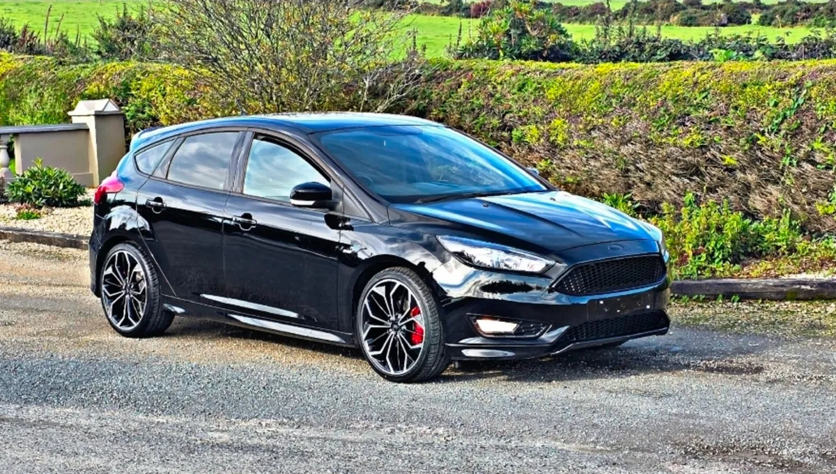 Ford Focus St Line  2018 - Image 5