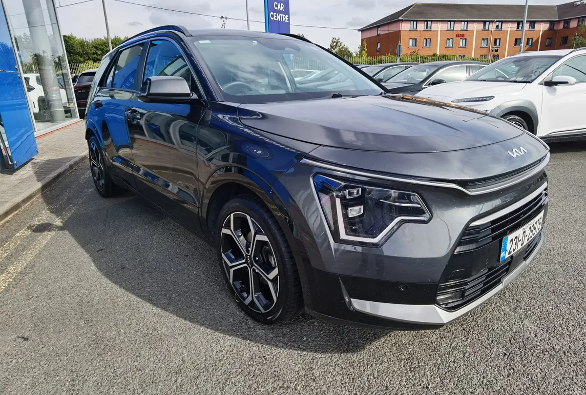 KIA NIRO 1.6 K4 AUTOMATIC PETROL PLUG-IN HYBRID - Image 3
