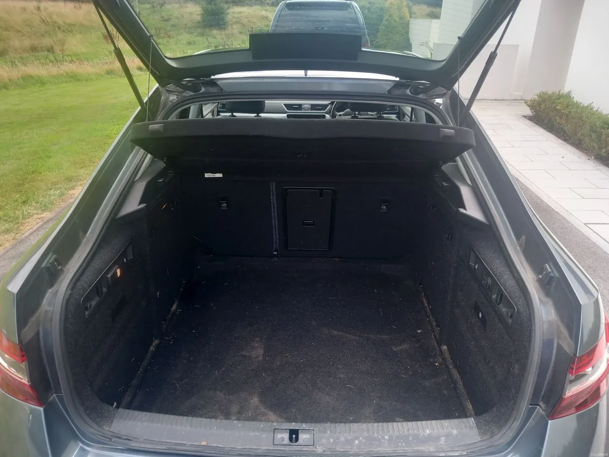 Skoda Superb 2017 - Image 6