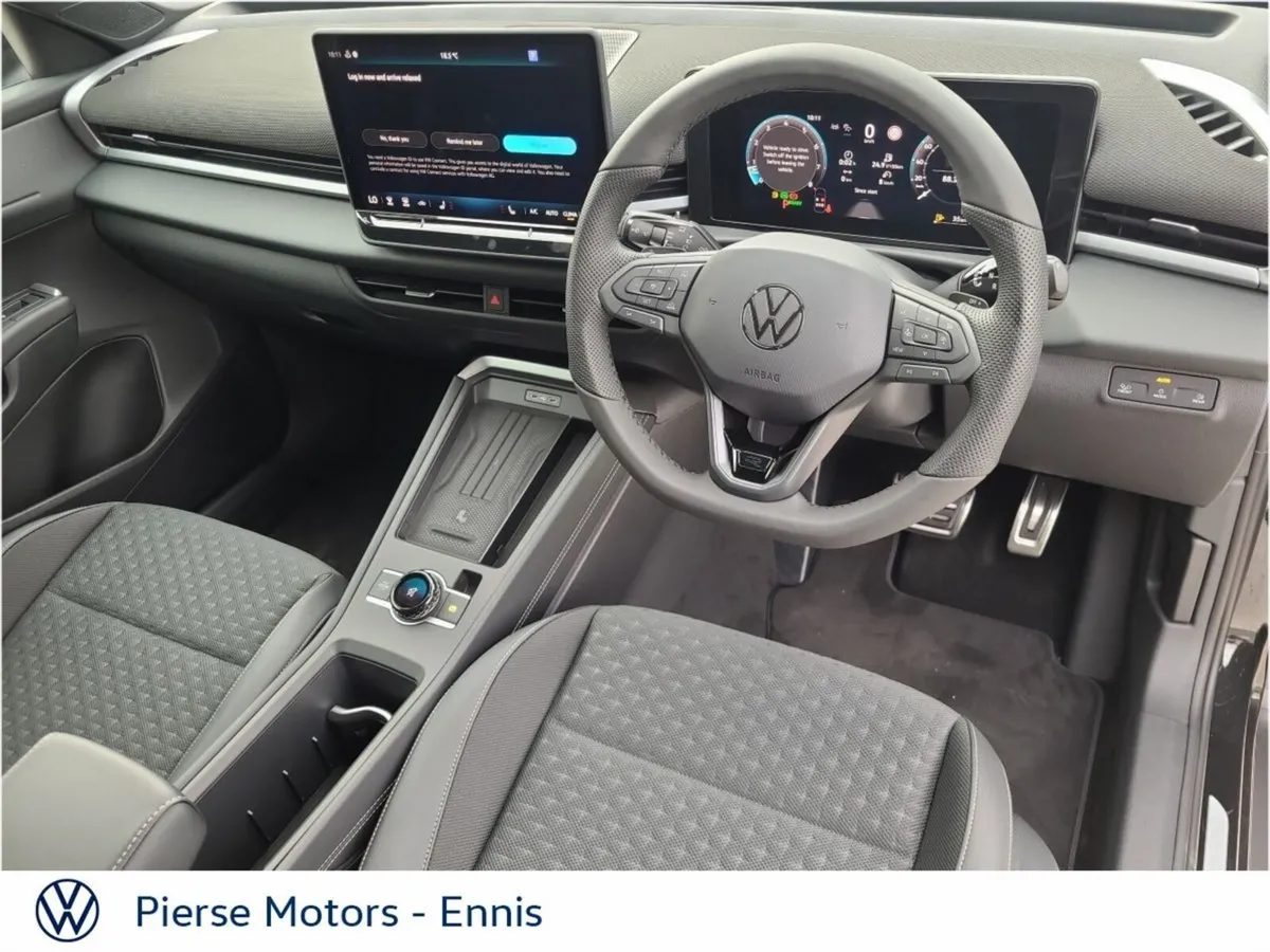 Volkswagen T-Roc R-LINE BLACK ED 1.5TSI 150HP MHEV - Image 2