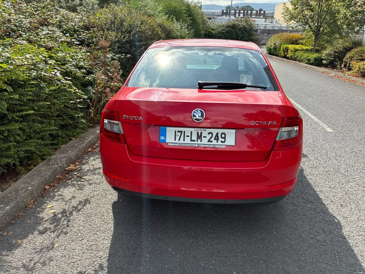Skoda Octavia Ambition 1.0 TSI - Image 4