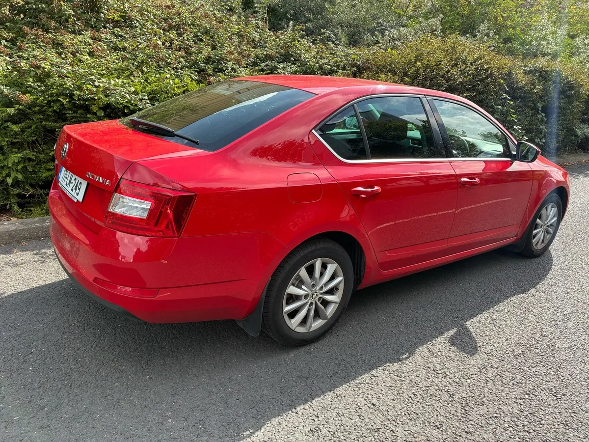 Skoda Octavia Ambition 1.0 TSI - Image 5
