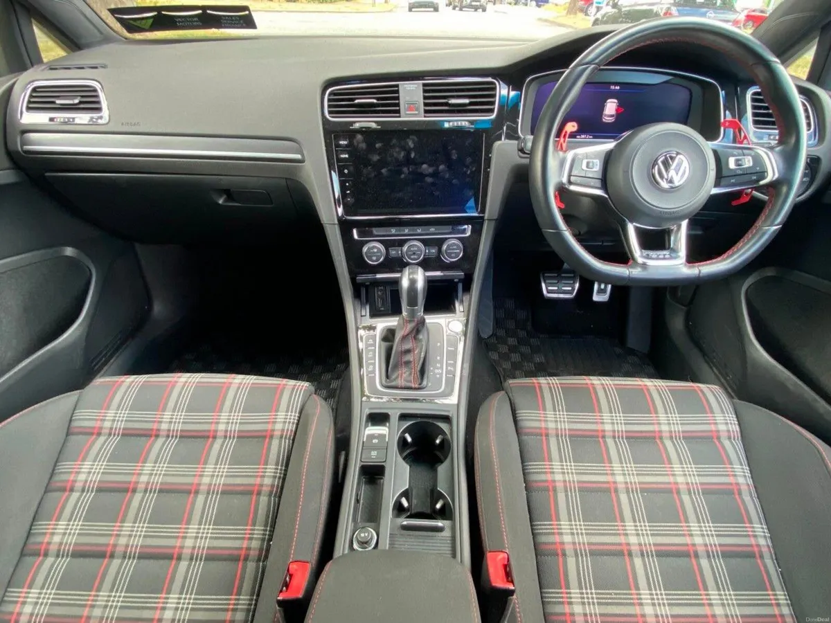 Volkswagen Golf GTI PERFORMANCE 2.0 TSI AUTO 5DR N - Image 2