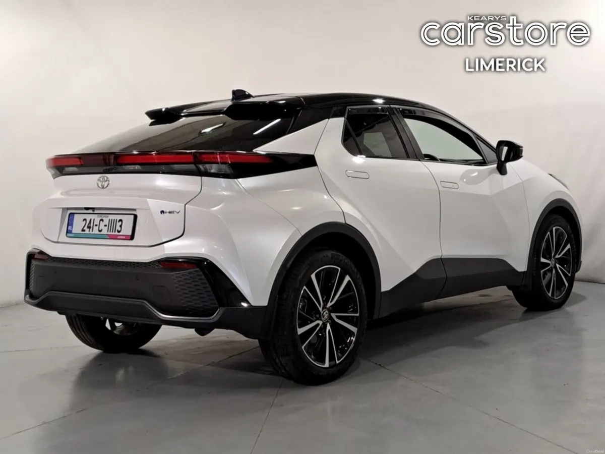 Toyota C-HR 1.8 HYBRID SOL - Image 3