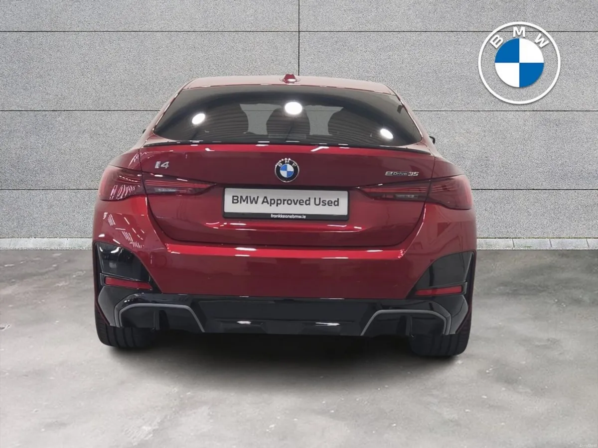 BMW i4 - Image 4