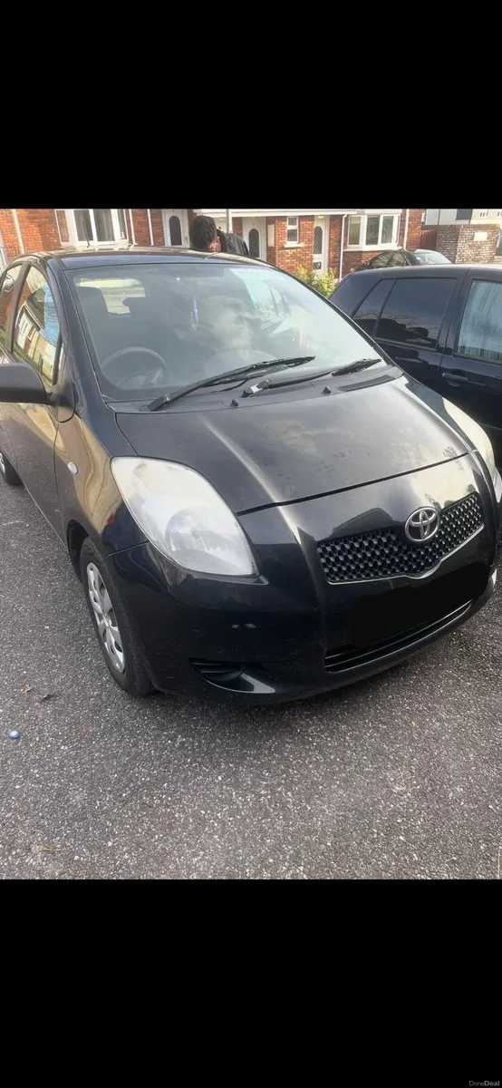 Toyota Yaris 2006 - Image 1