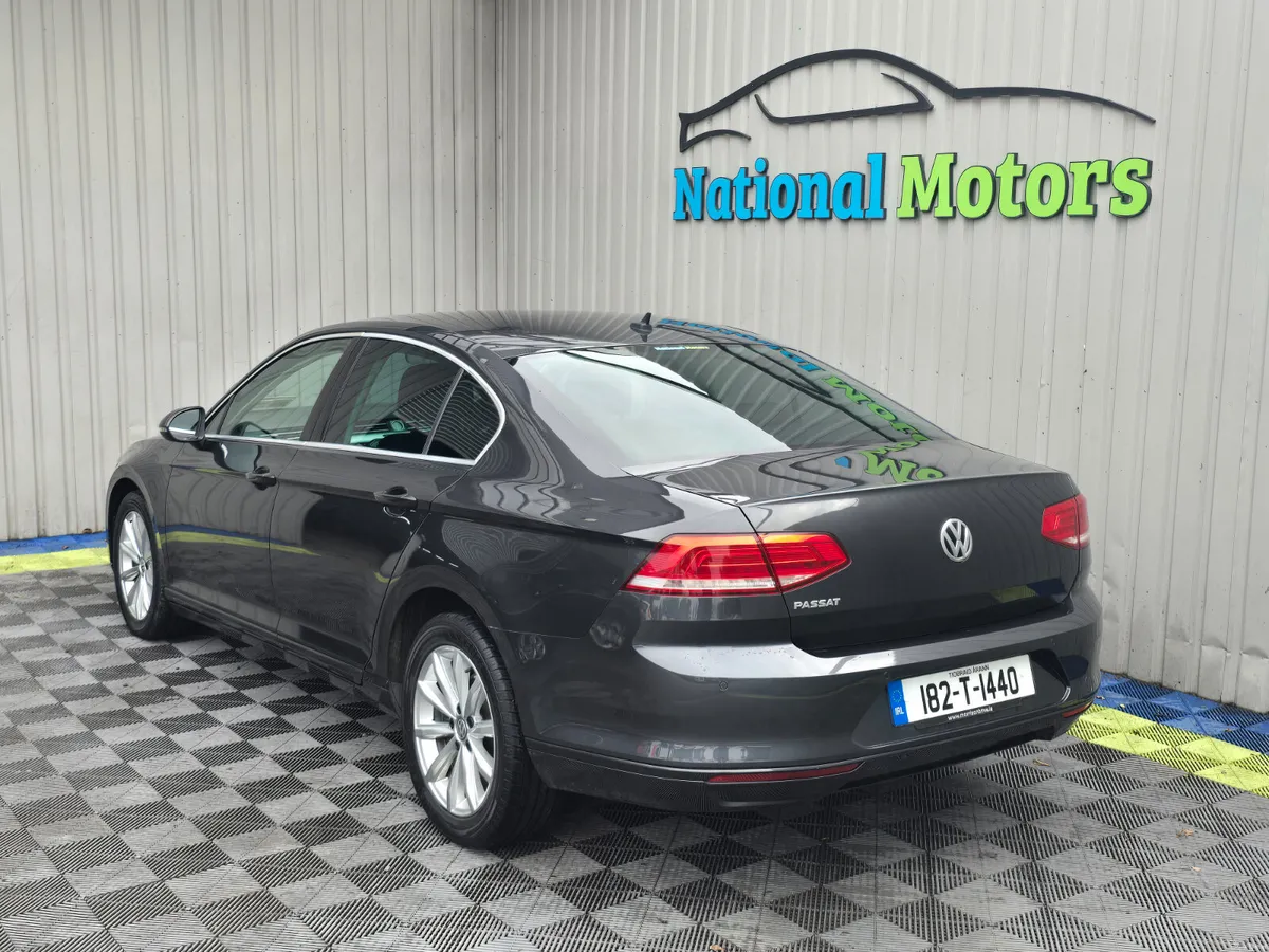 2018 Volkswagen Passat 2.0 TDI 18" wheels Highline - Image 6