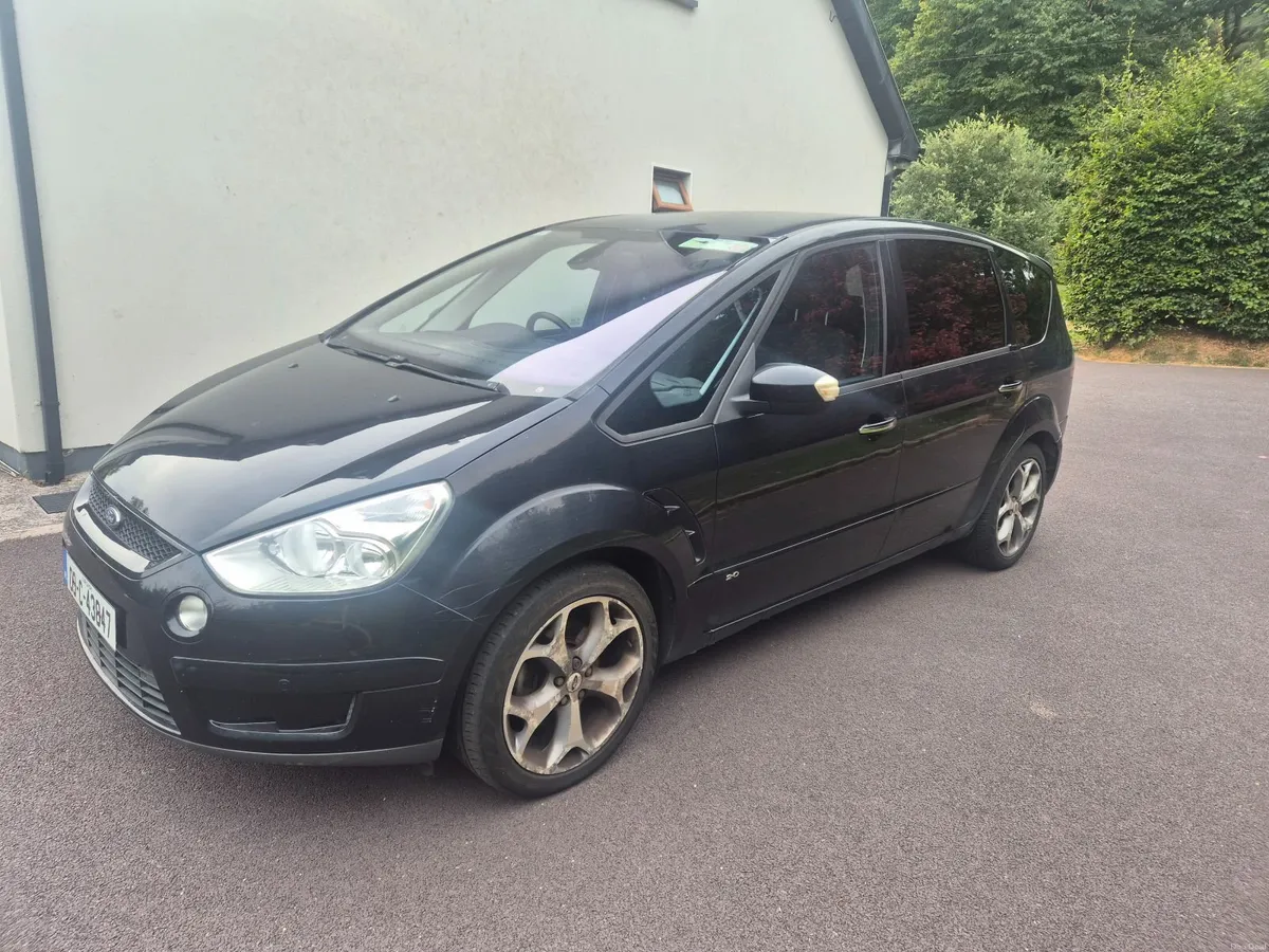 2009 Ford S-Max Titanium 2.0 TDCi diesel for sale. - Image 3