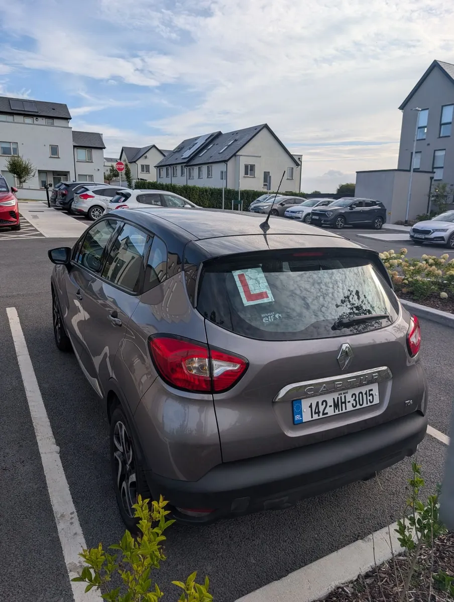 Renault Captur 0.9 TCe 2014 (142) - Image 4