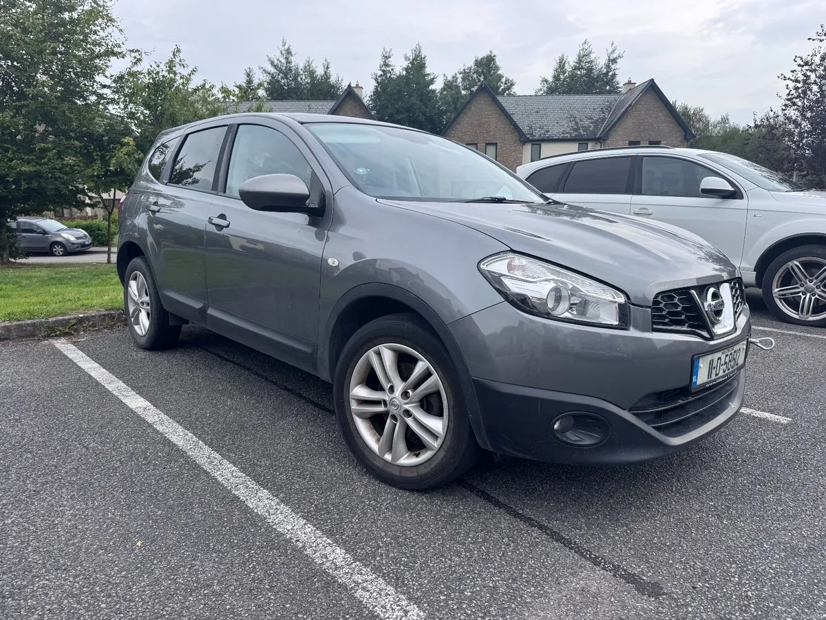 2011 Nissan Qashqai - 1.5 dCi - 7 Seater - Image 1