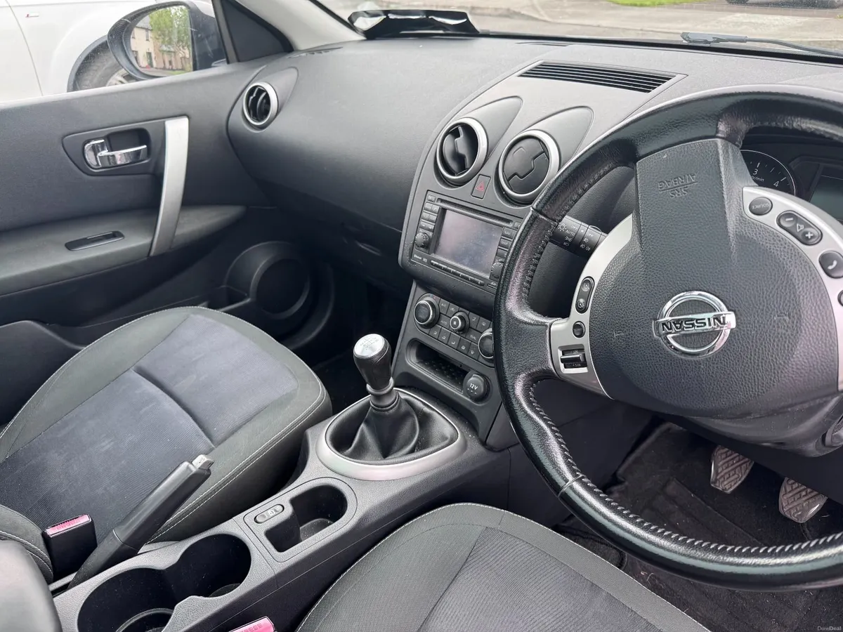 2011 Nissan Qashqai - 1.5 dCi - 7 Seater - Image 4
