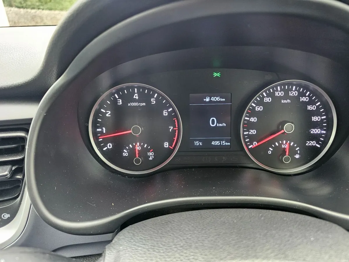 KIA STONIC K2 1.4 PETROL 2019|49,515 KM |NCT 08.27 - Image 4