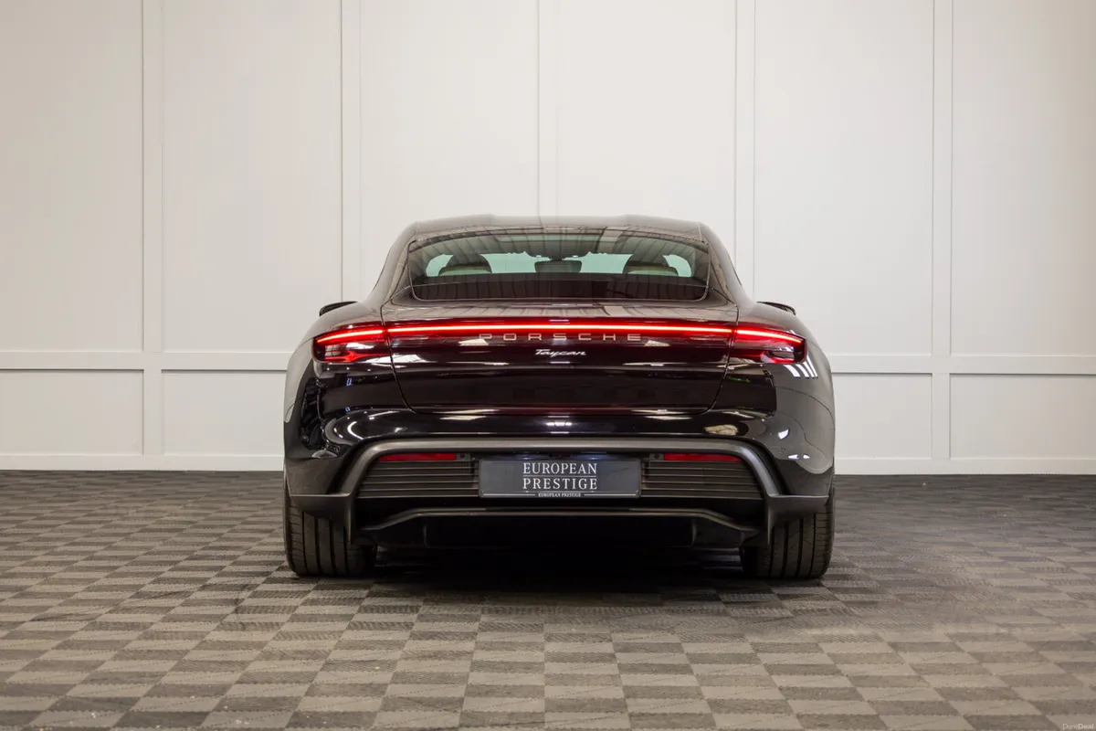 2023 Porsche Taycan 4x2 - Image 5