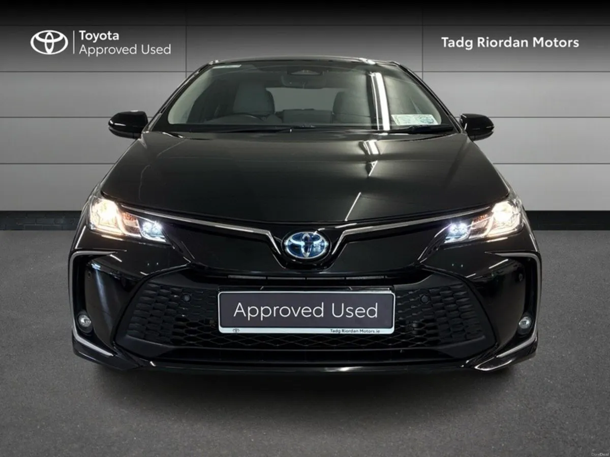 Toyota Corolla SOL SALOON - Image 5