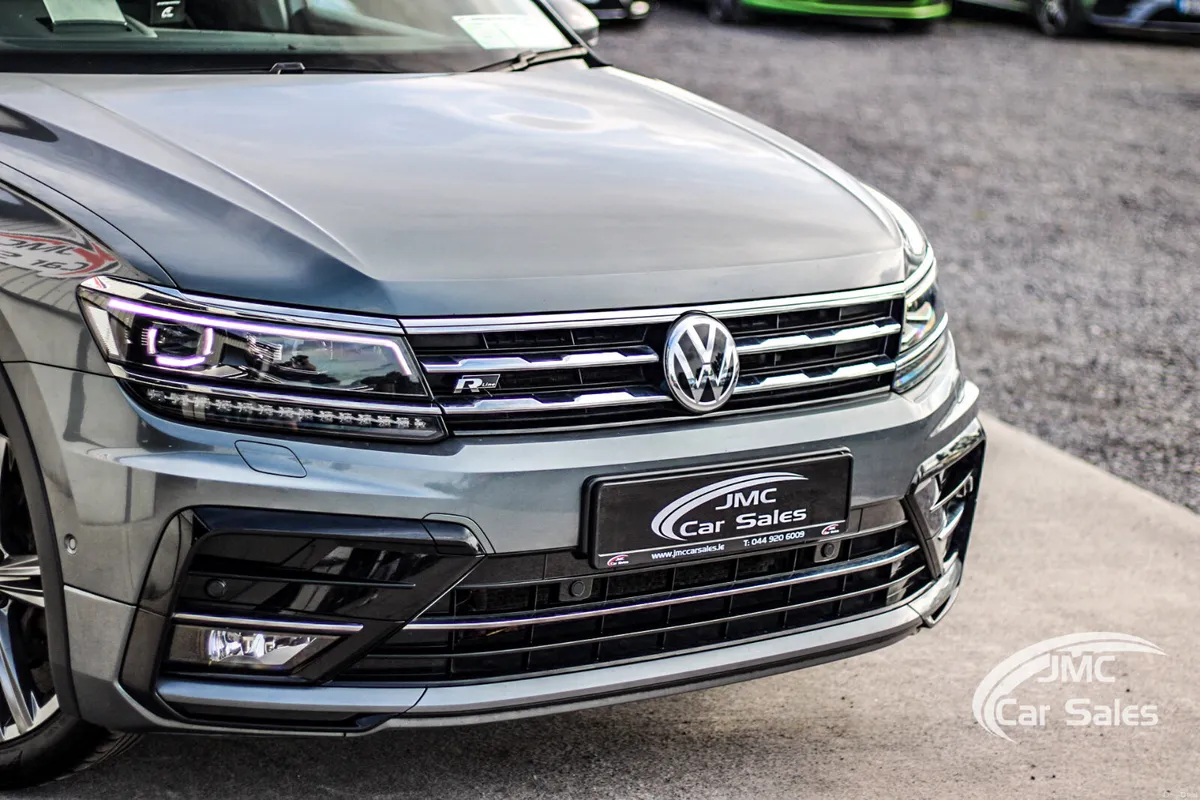 2020 VOLKSWAGEN TIGUAN R-LINE ALLSPACE - Image 6