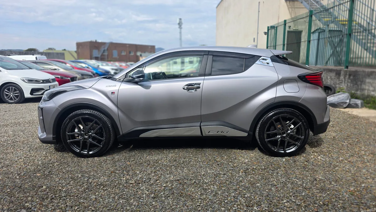 2020 Toyota CHR GR Sport Edition - Image 5