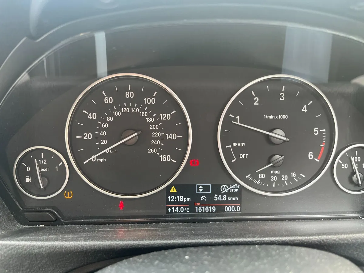 BMW 3-Series 2015 - Image 6