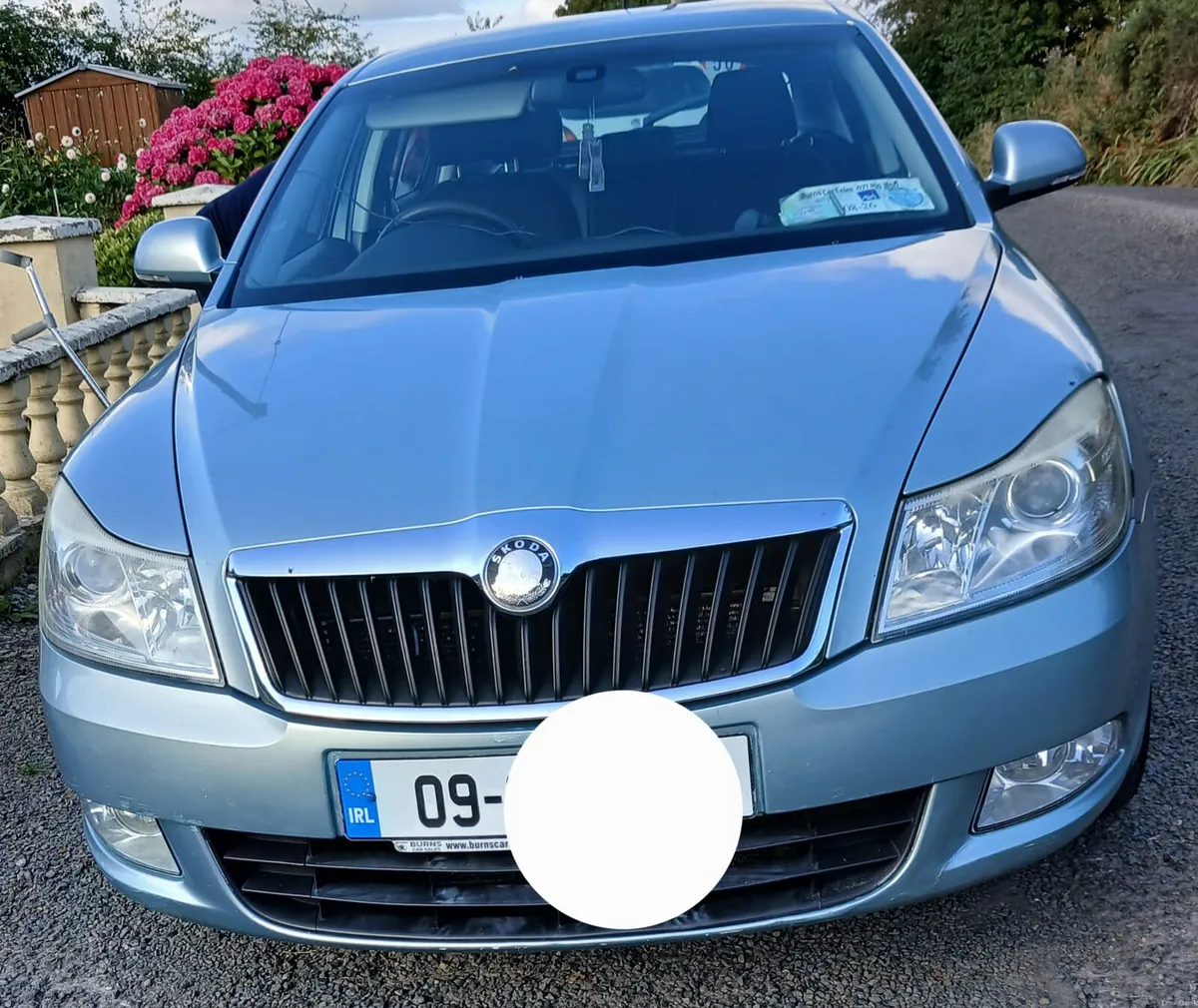 Car - Image 3