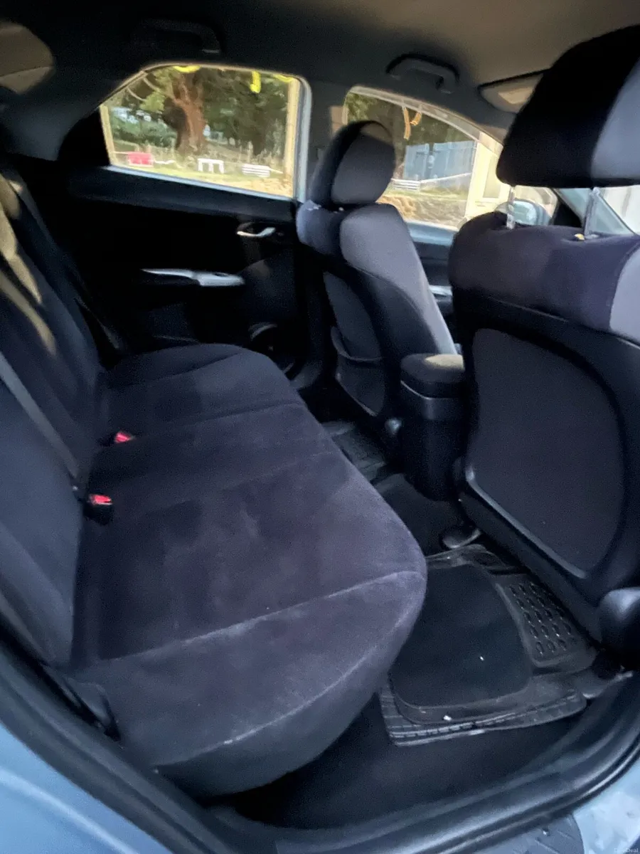 Honda civic - Image 4