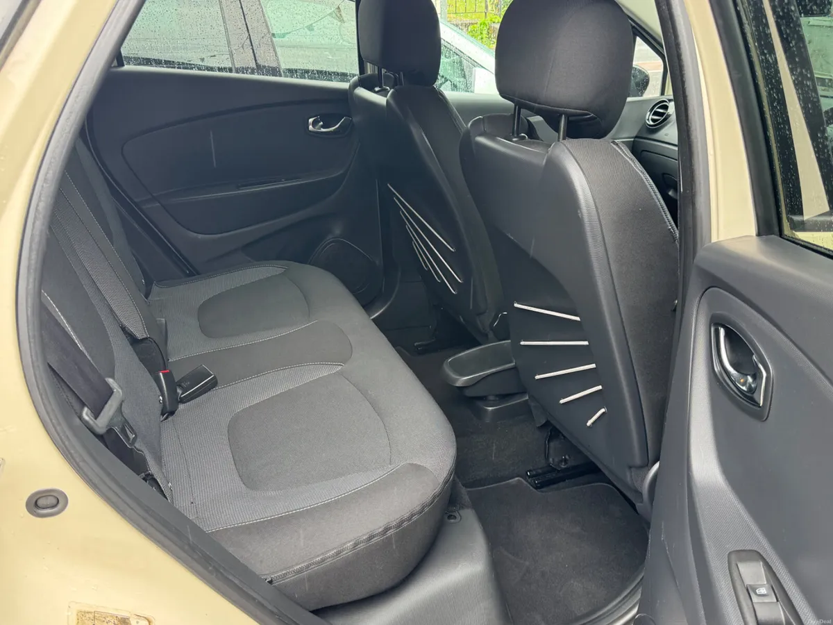 Renault Captur high spec - Image 5