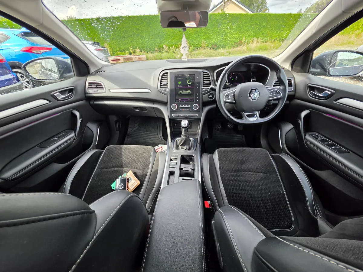 201 Renault Megane 1.5 Dci Iconic 115BHP - Image 6