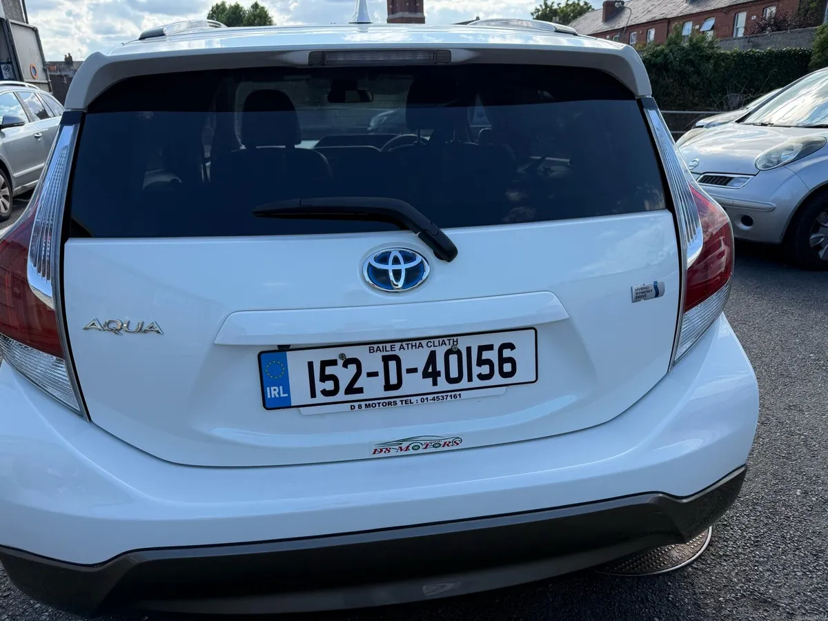 Toyota Aqua High Spec Model - Image 4