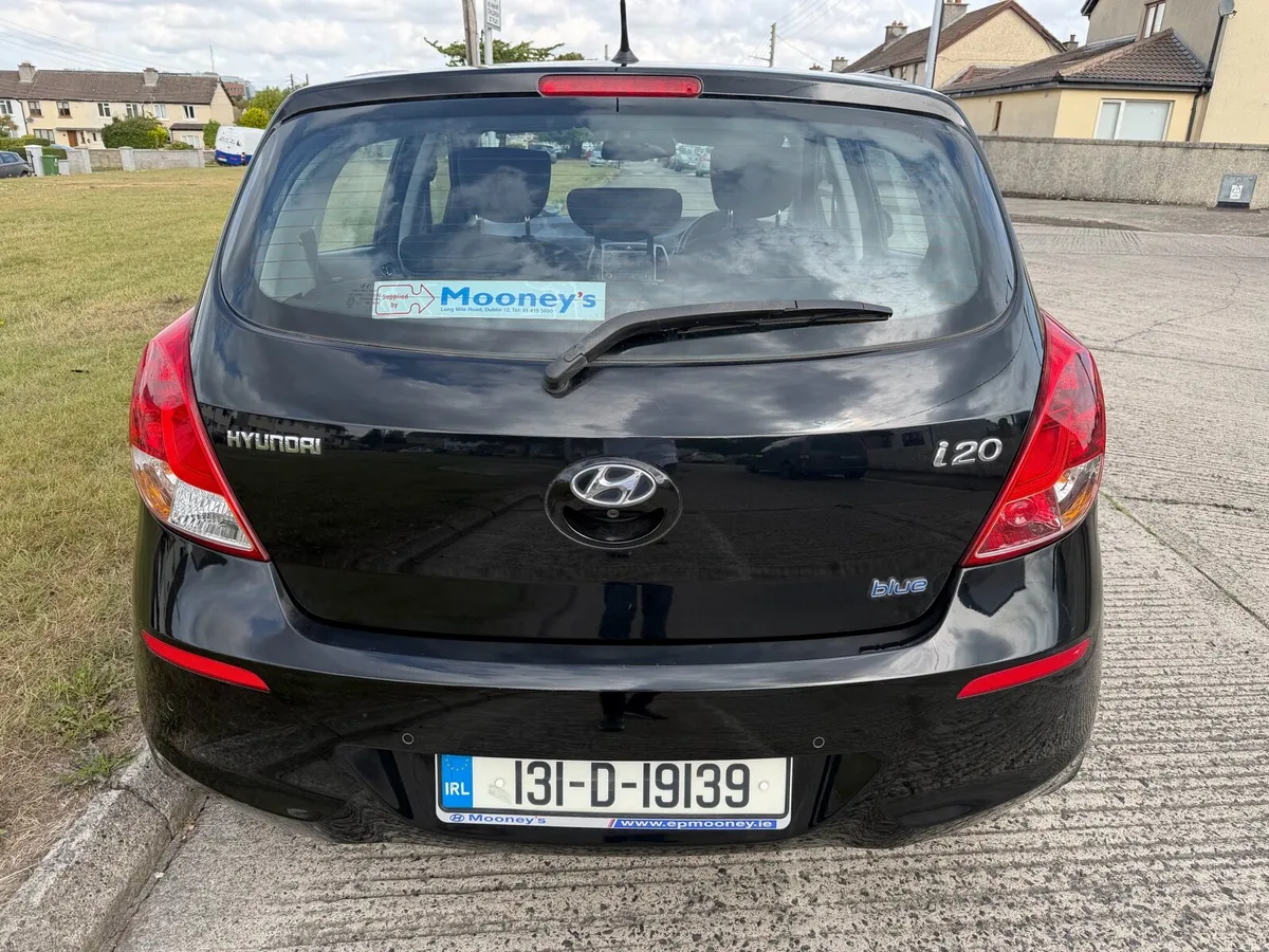 2013 Hyundai i20 Deluxe ONLY 34k KM NEW NCT - Image 6