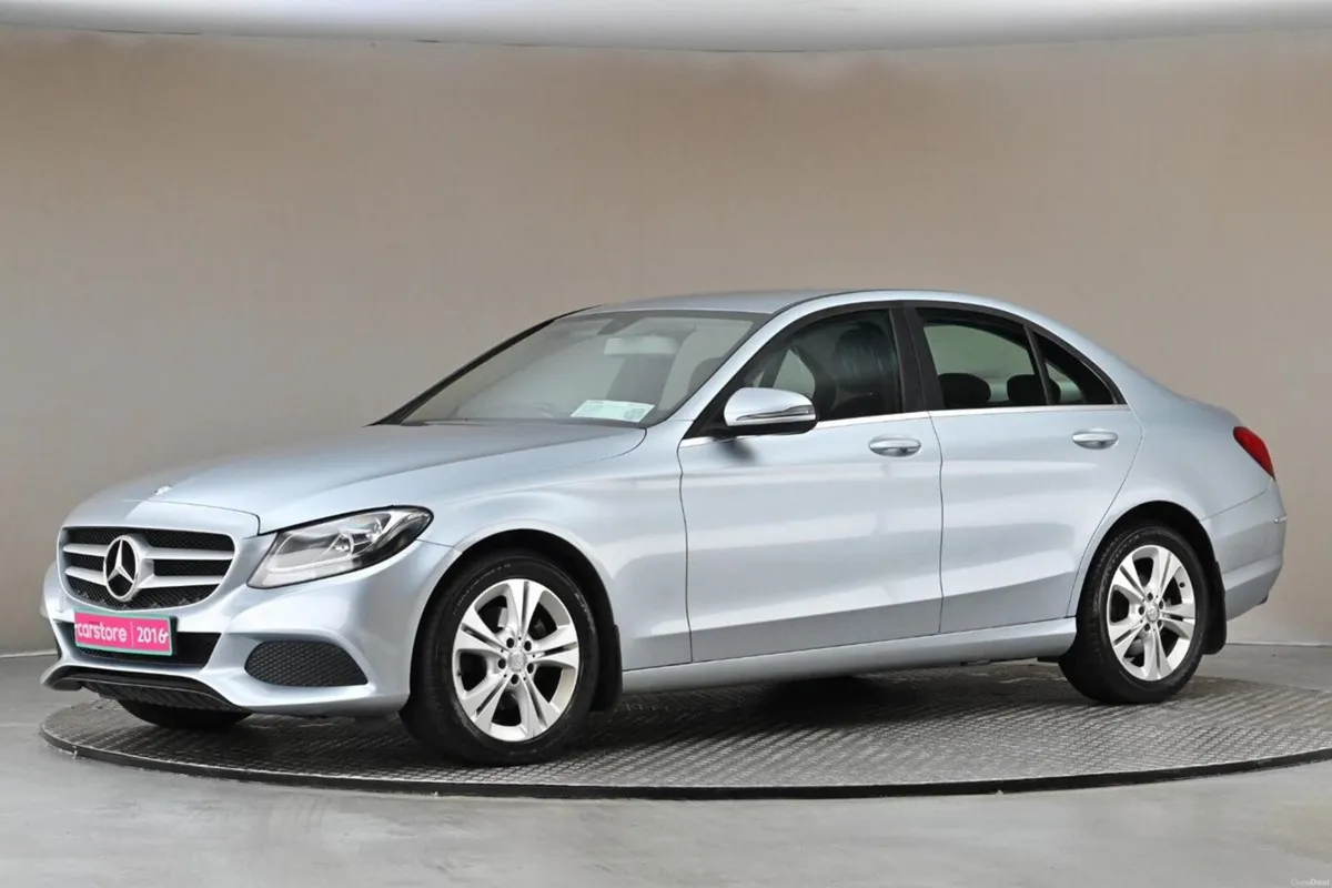 Mercedes-Benz C-Class C 220 D SALOON - Image 4