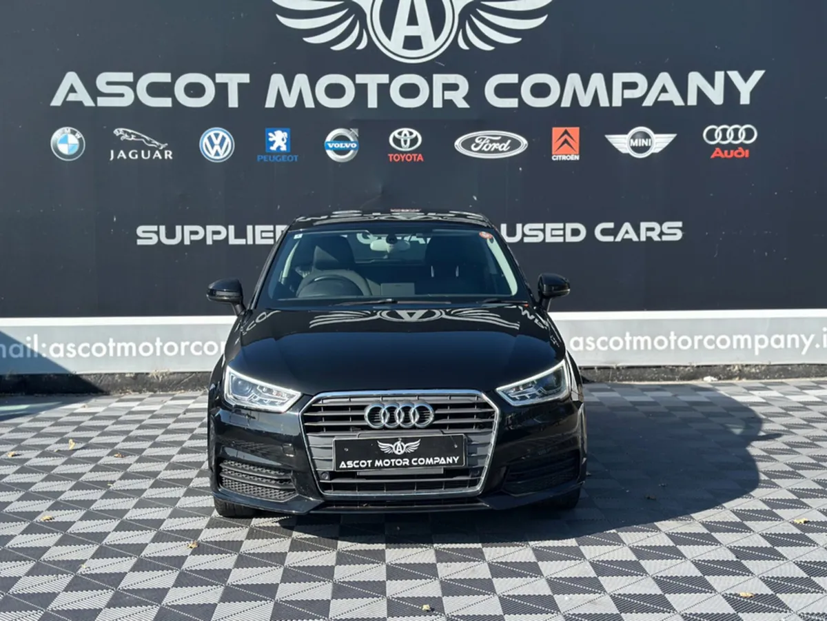 Audi A1 1.0L Petrol Automatic - Image 5