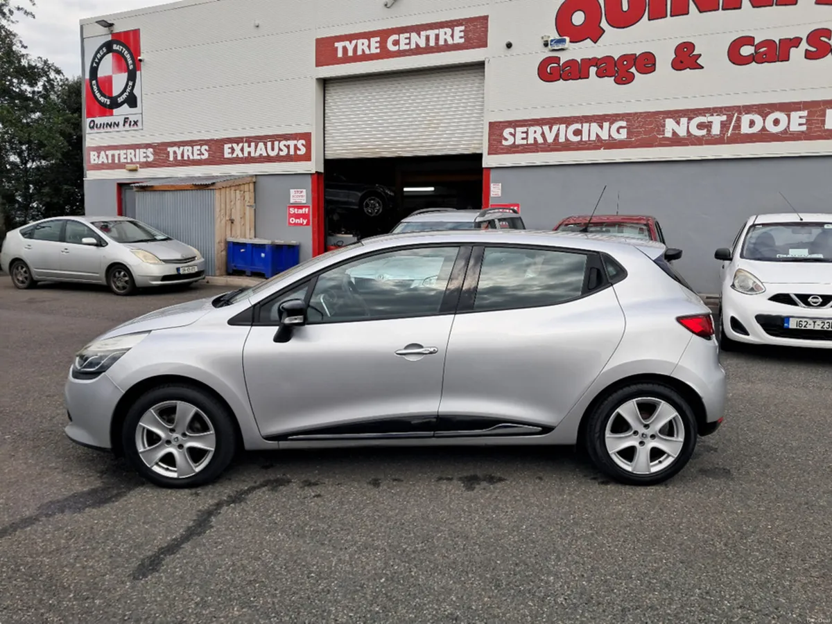 Renault Clio IV DYNAMIQUE NAV 1.2 PETR 4DR - Image 4