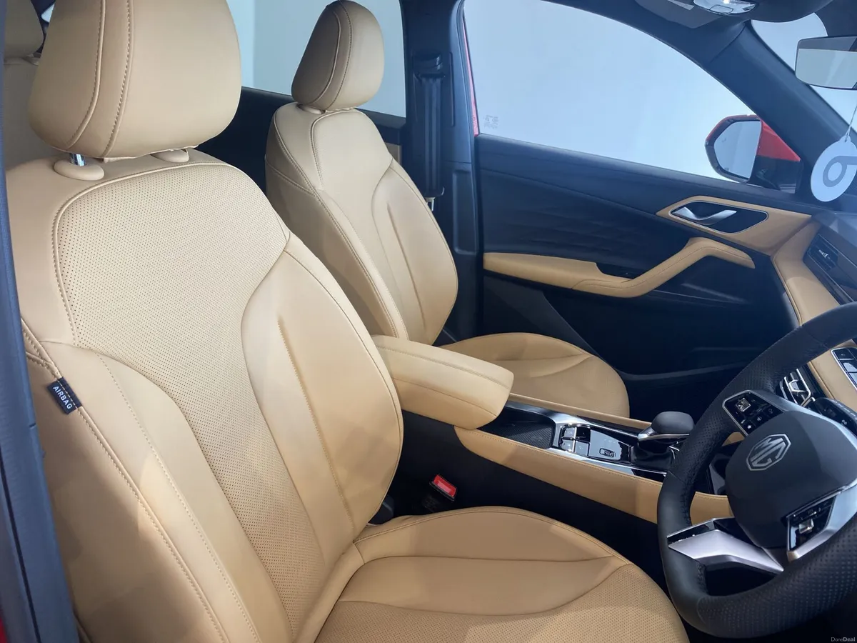 2026 MG HS 1.5 T-GDI PHEV Trophy 5dr Auto - Image 4