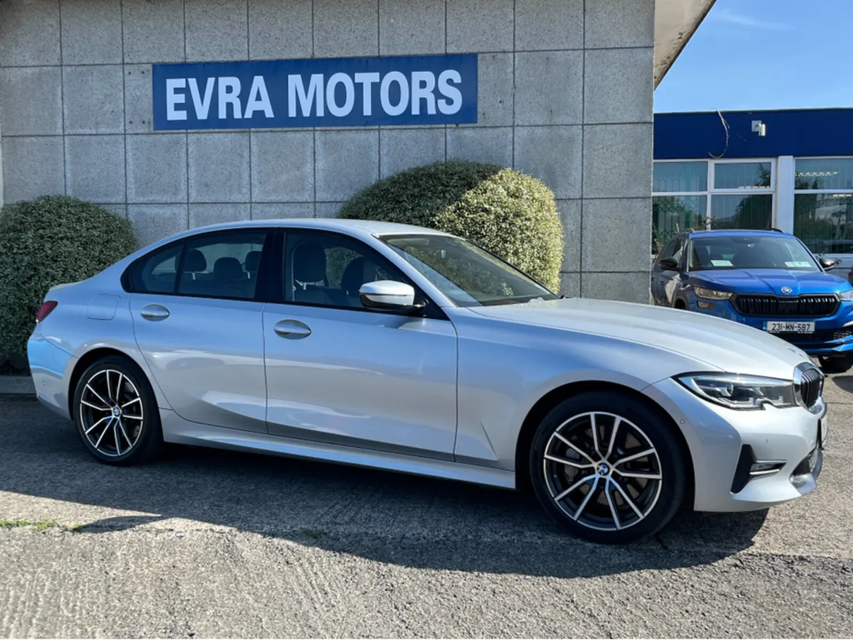 BMW 3-Series 330e SPORT PRO AUTOMATIC PHEV HYBRID - Image 3