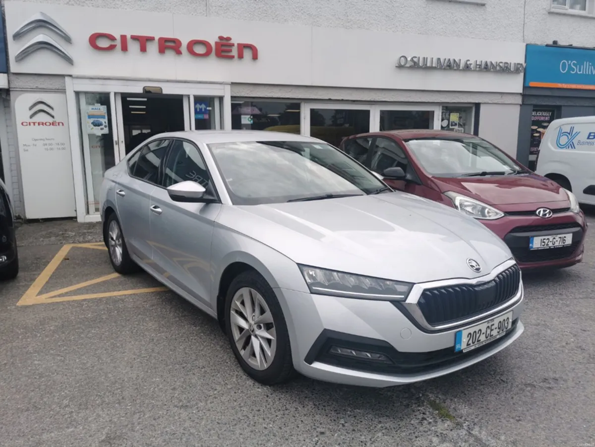 Skoda Octavia AMBITION 2.0 TDI 115HP 4DR - Image 1