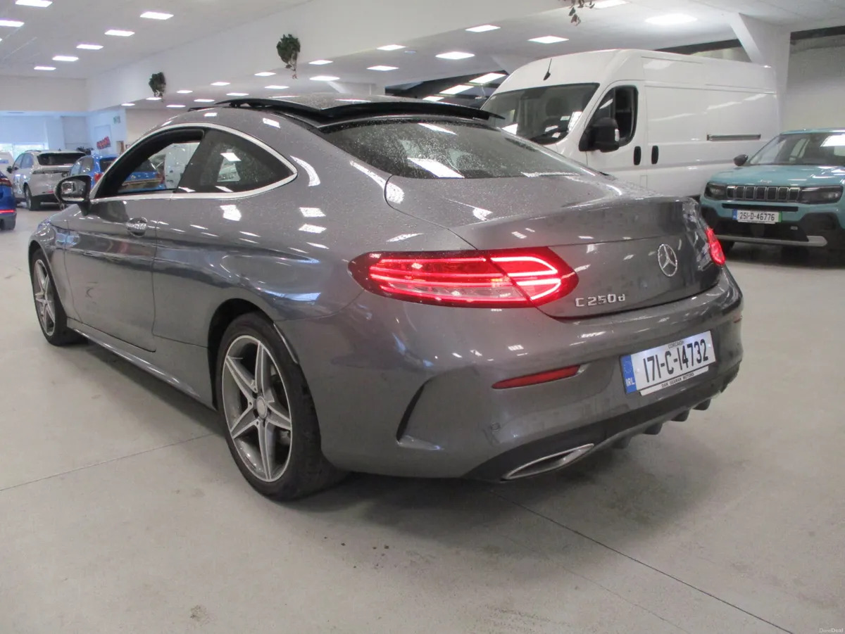 Mercedes-Benz C-Class C25O D COUPE 2017 - Image 5