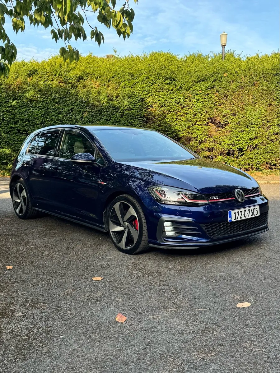 Volkswagen Golf GTI - Image 1