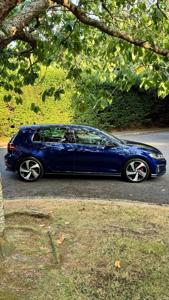 Volkswagen Golf GTI - Image 3