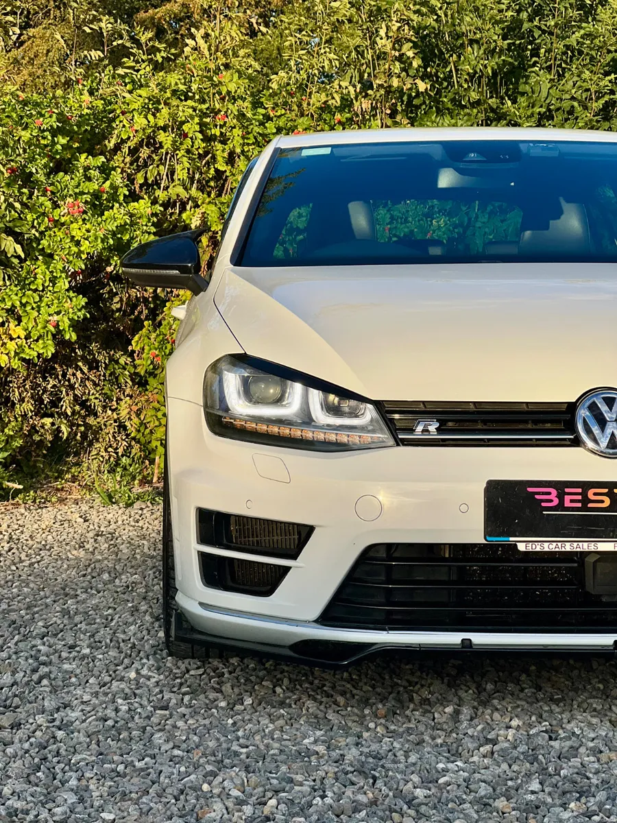 2014 Volkswagen Golf R 2.0 TSI 300HP DSG 4MOTION - Image 6