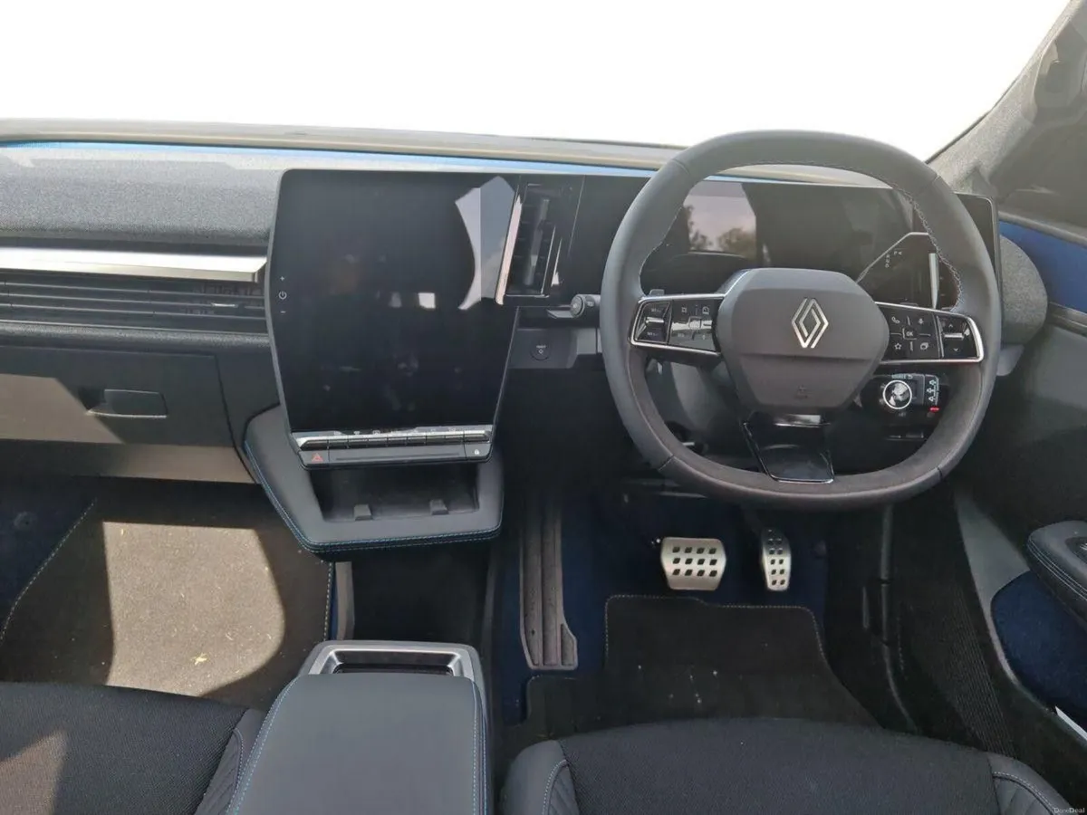 Renault Scenic techno 60kWh 170hp - Image 2