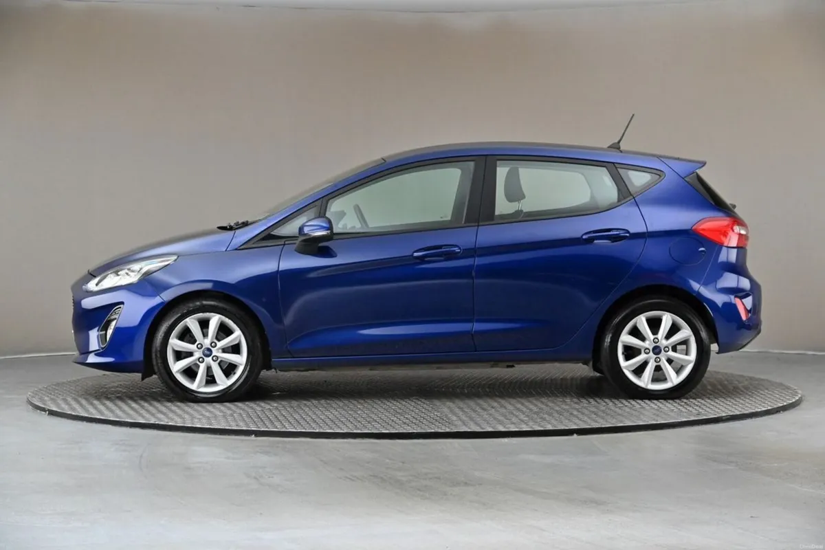 Ford Fiesta 1.0T ZETEK ECOBOOST POWERSHIFT - Image 5