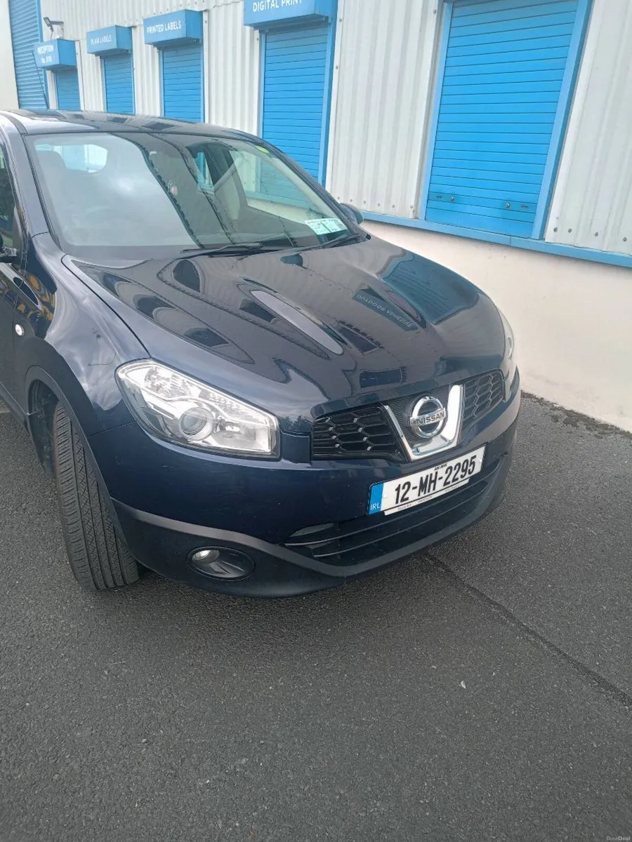 Car - Image 1