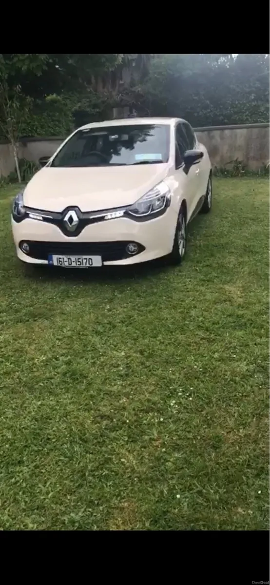 Renault Clio Dynamique Nav 2016 1.2petrol low kms - Image 5