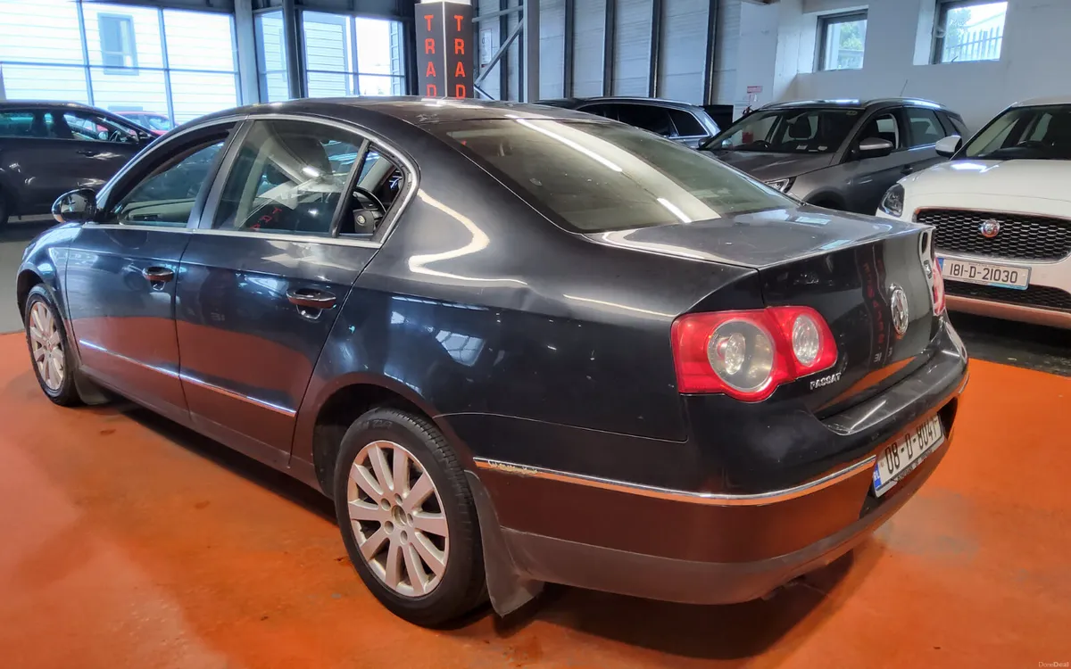 Volkswagen Passat 2008 - Image 6