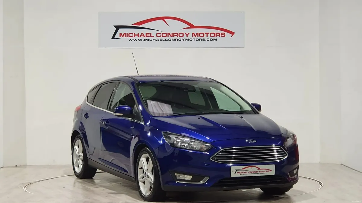 Ford Focus ZETEC- FINANCE AVAILABLE - Image 1
