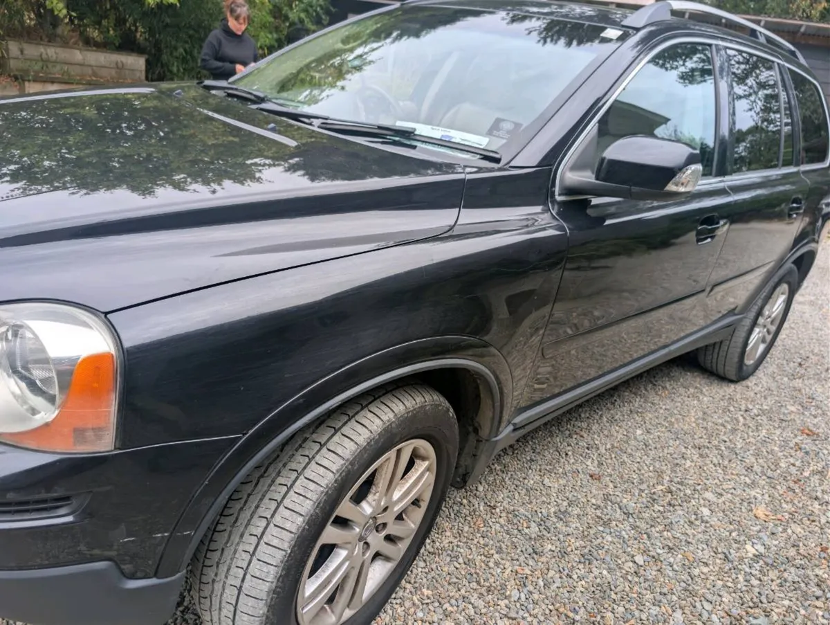 Volvo xc90 - Image 2