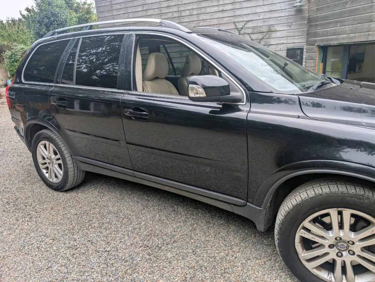 Volvo xc90 - Image 3