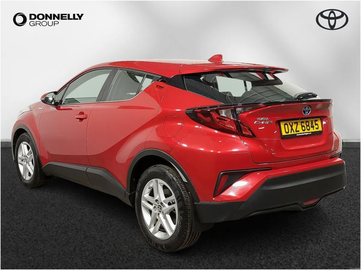 Toyota C-HR 1.8 Hybrid Icon 5dr CVT - Image 2